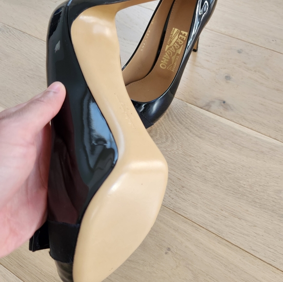 Salvatore Ferragamo Pola Peep Toe Heel - Picture 3 of 5